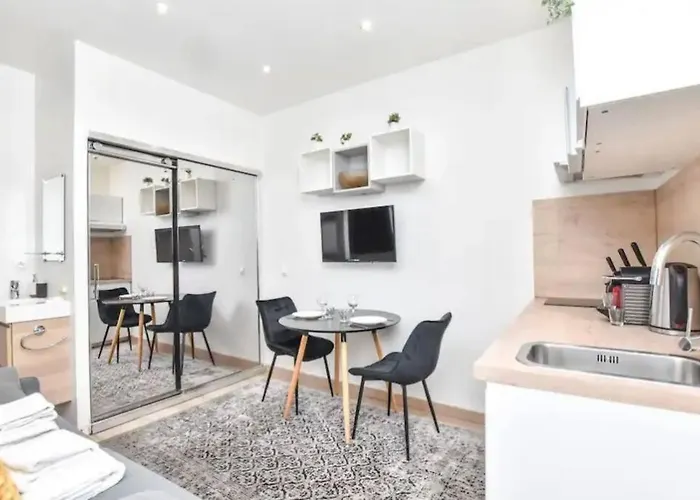 Studio Special Jo - Pigalle - Montmartre - Republique - 2 Pers Apartamento